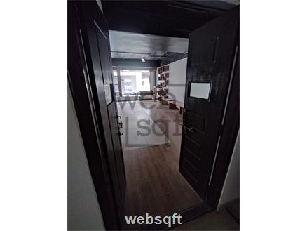 Retail showroom shop for Rent